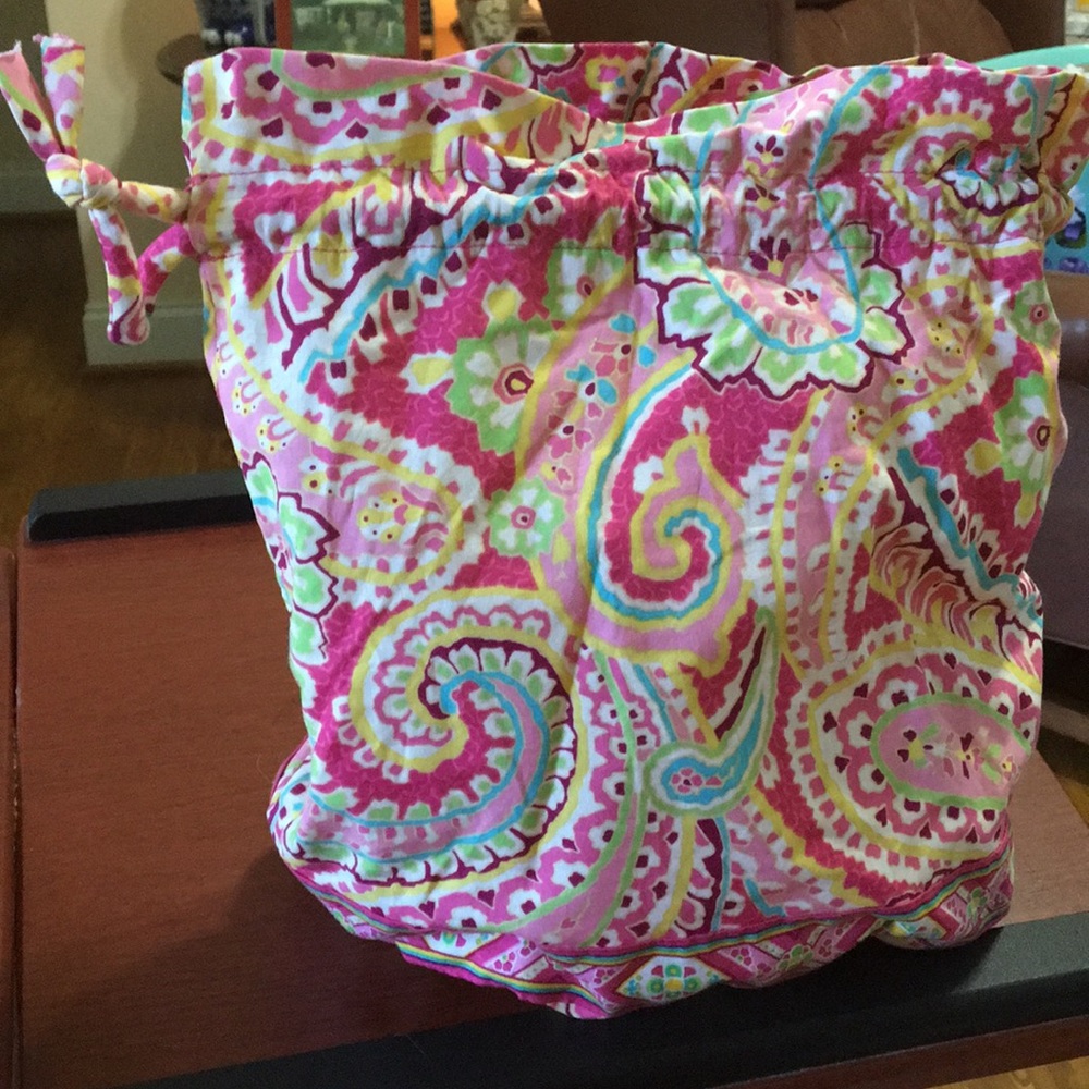 Vera Bradley draw string bag